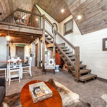 Romantic A-Frame Private Hottub Firepit Neargsmnp Сивиървил Екстериор снимка