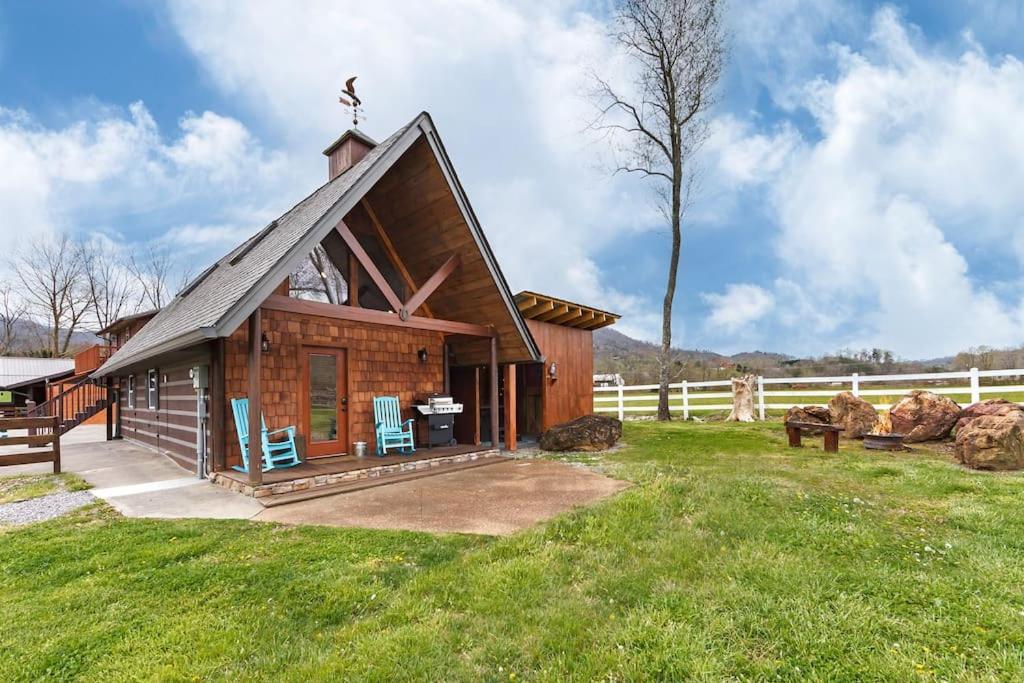 Romantic A-Frame Private Hottub Firepit Neargsmnp Сивиървил Екстериор снимка