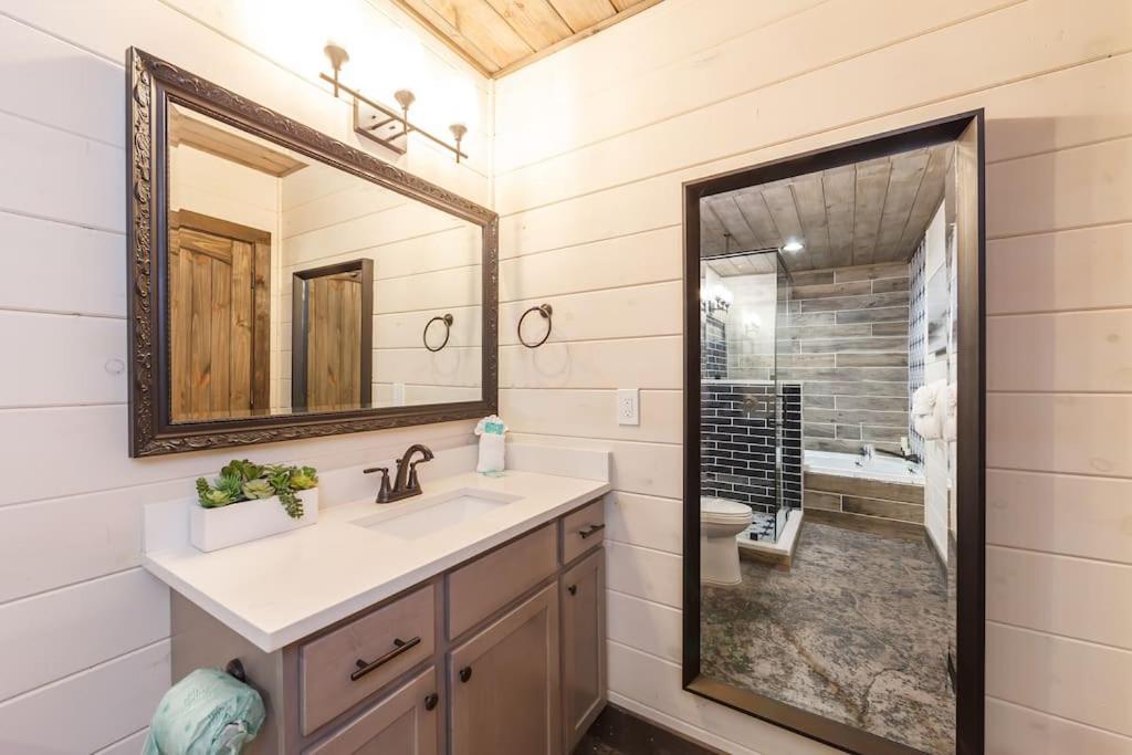 Romantic A-Frame Private Hottub Firepit Neargsmnp Сивиървил Екстериор снимка